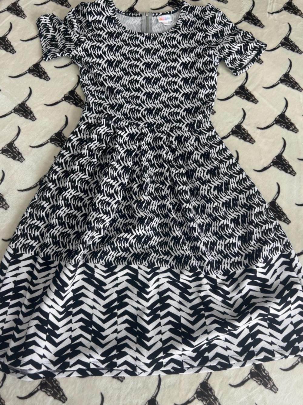 LuLaRoe Amelia Black & White Fit and Flare Dress Size M